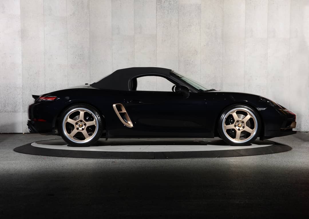 2021 Porsche 718 Boxster 25 Years — photo 2