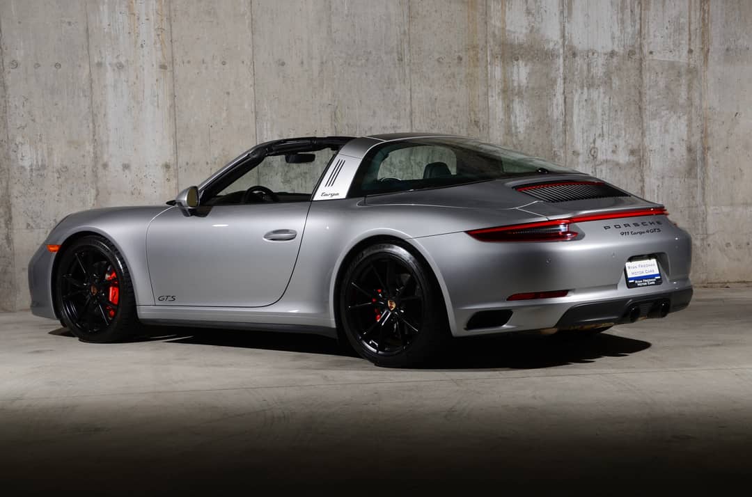2018 Porsche 911 Targa 4 GTS — photo 35