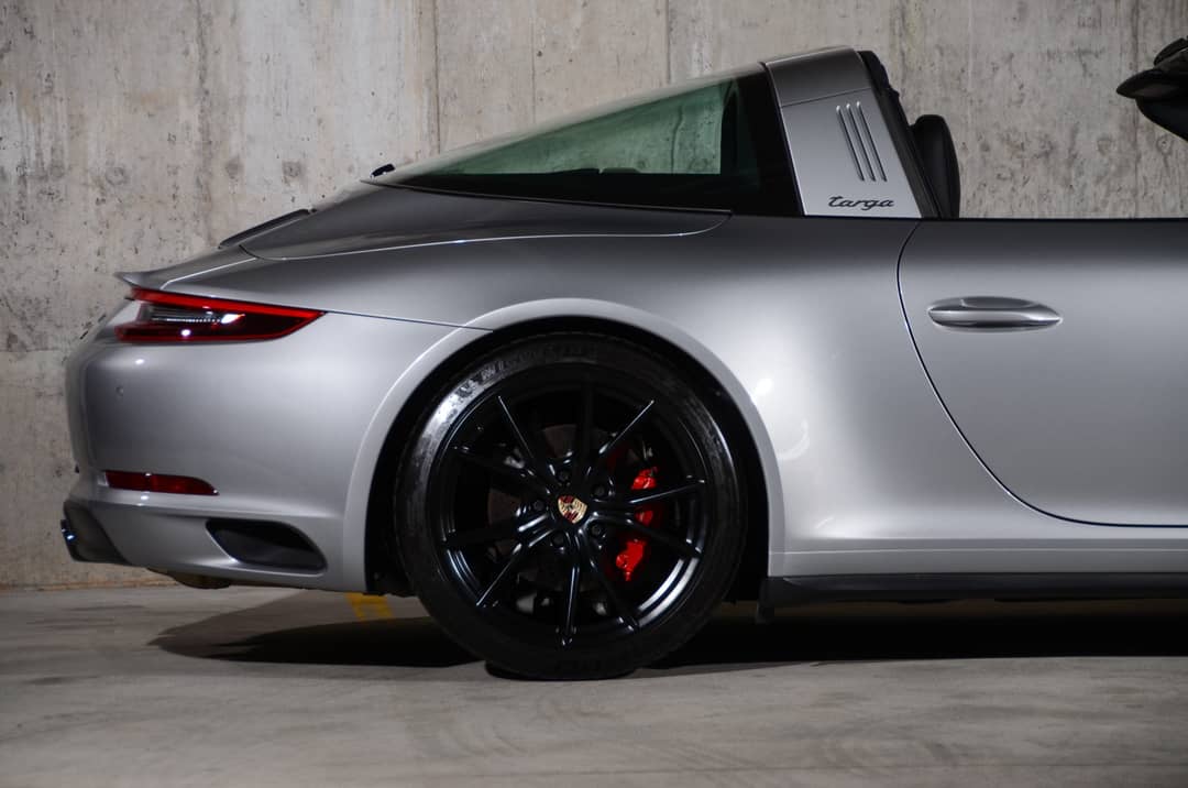 2018 Porsche 911 Targa 4 GTS — photo 5