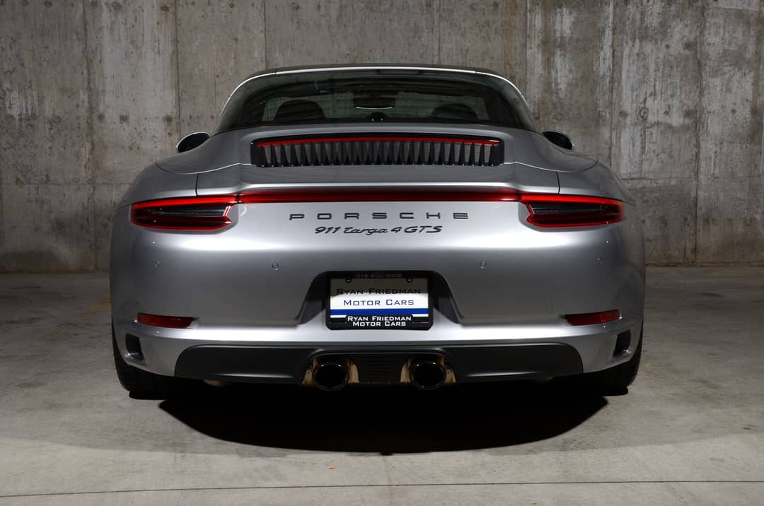 2018 Porsche 911 Targa 4 GTS — photo 56