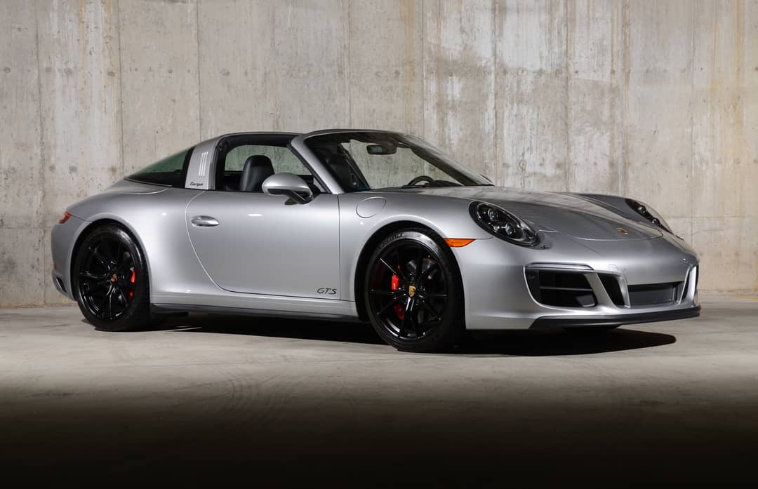 2018 Porsche 911 Targa 4 GTS — photo 9