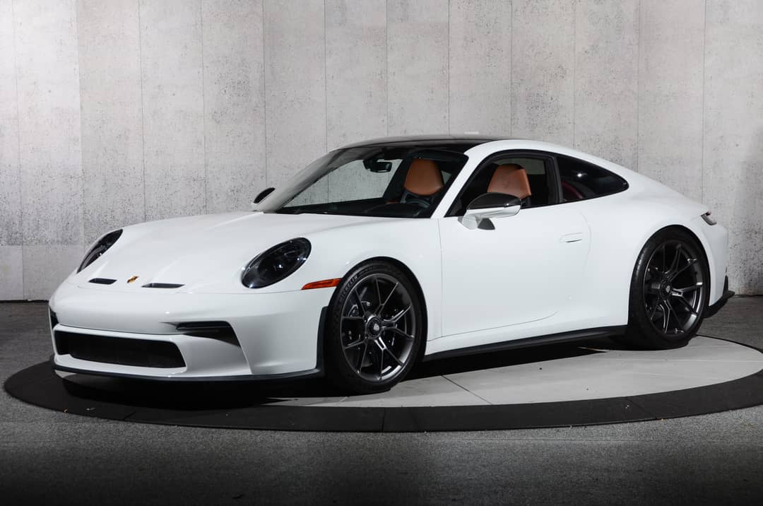 2024 Porsche 911 GT3 Touring — photo 15
