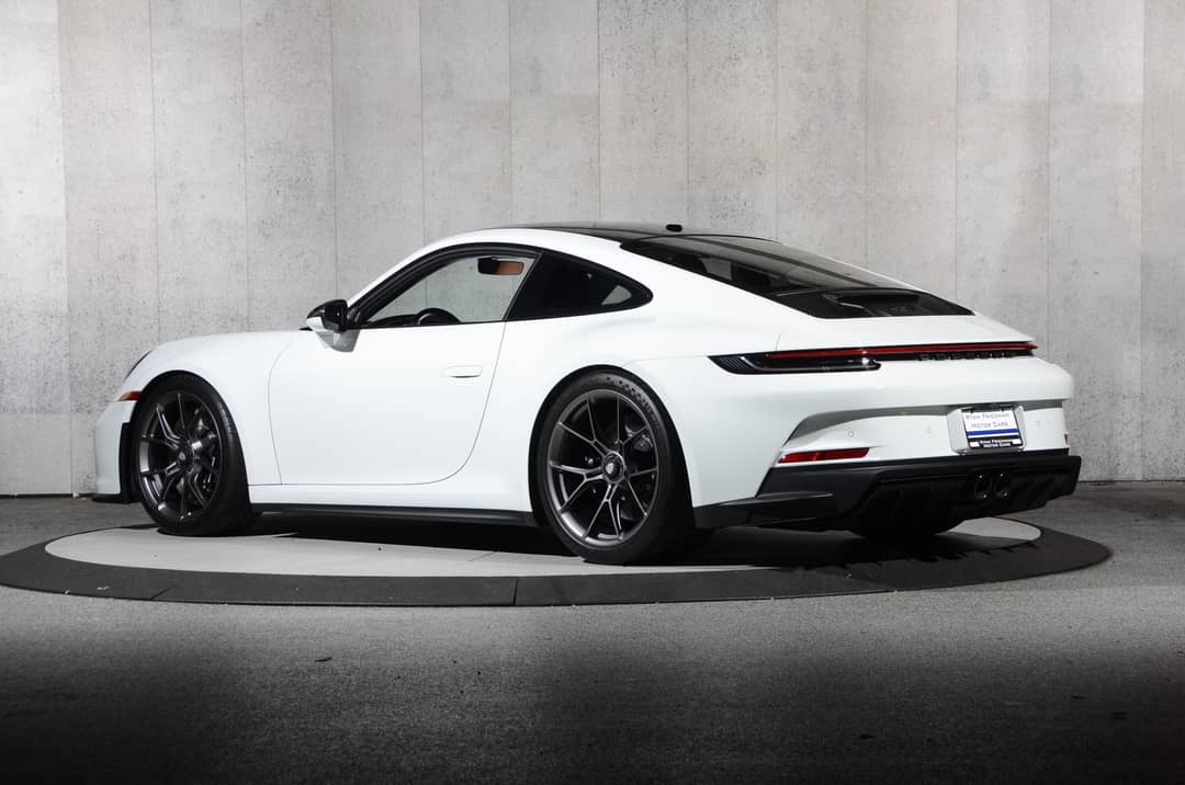 2024 Porsche 911 GT3 Touring — photo 21