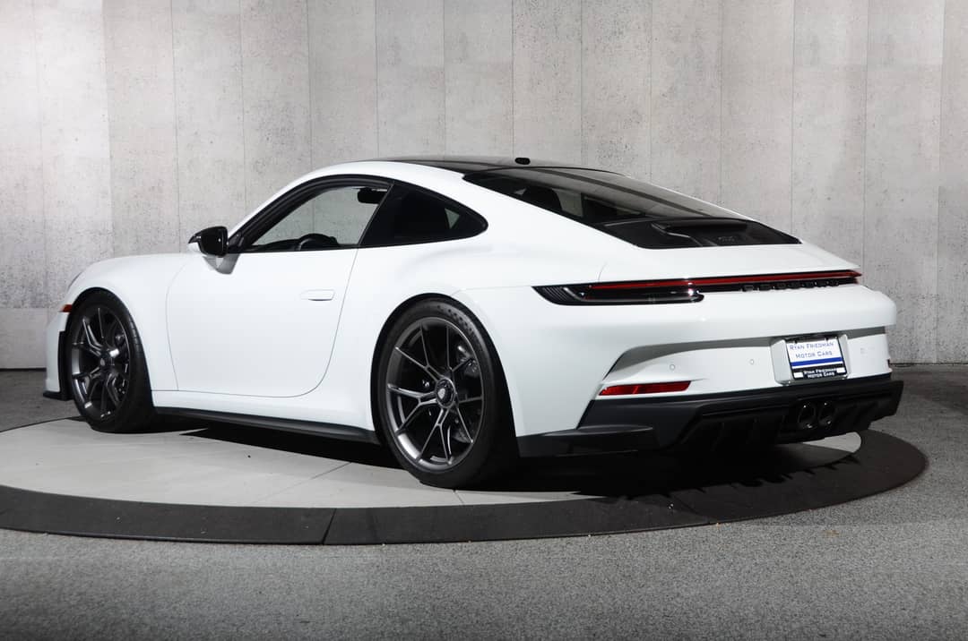 2024 Porsche 911 GT3 Touring — photo 22