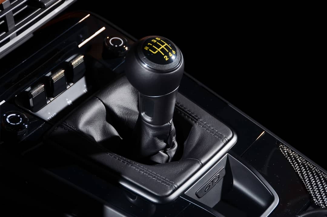 2024 Porsche 911 GT3 Touring — photo 25