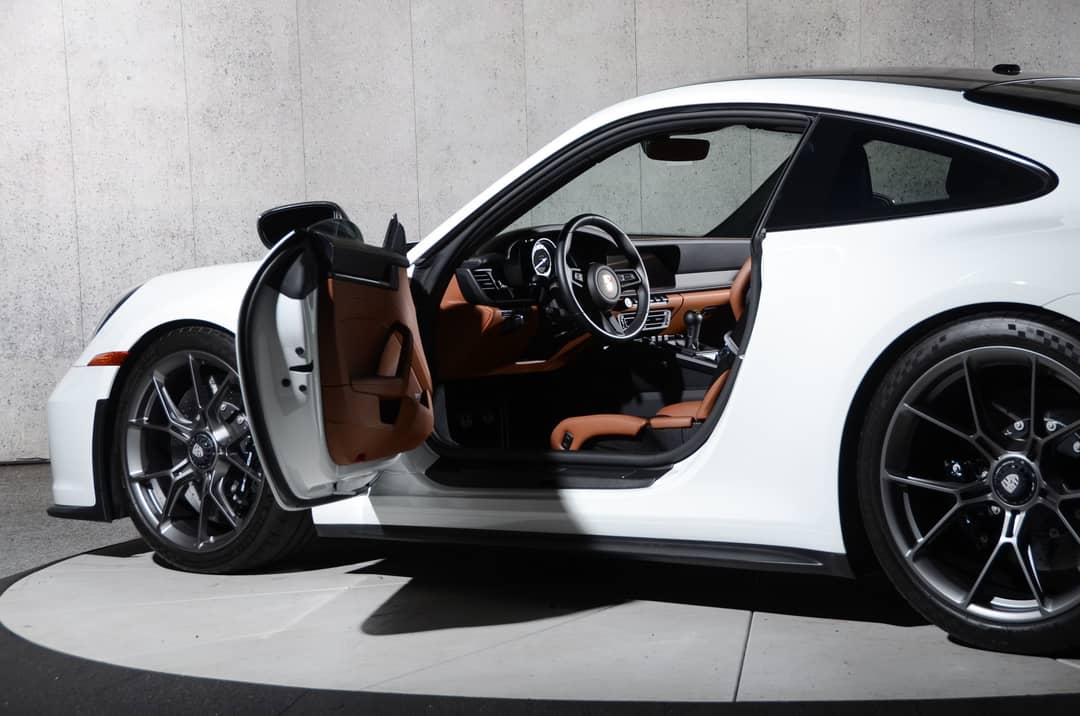 2024 Porsche 911 GT3 Touring — photo 26