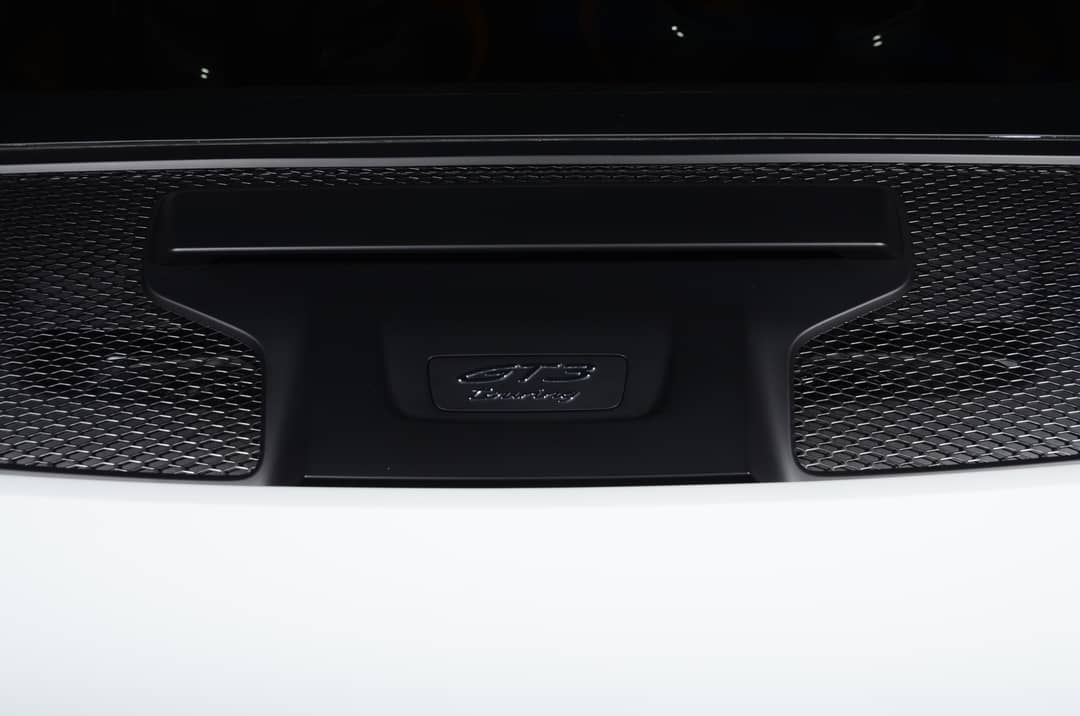 2024 Porsche 911 GT3 Touring — photo 28