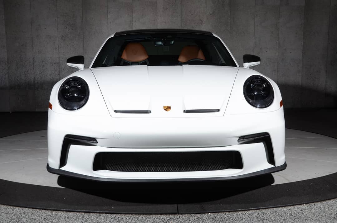 2024 Porsche 911 GT3 Touring — photo 8