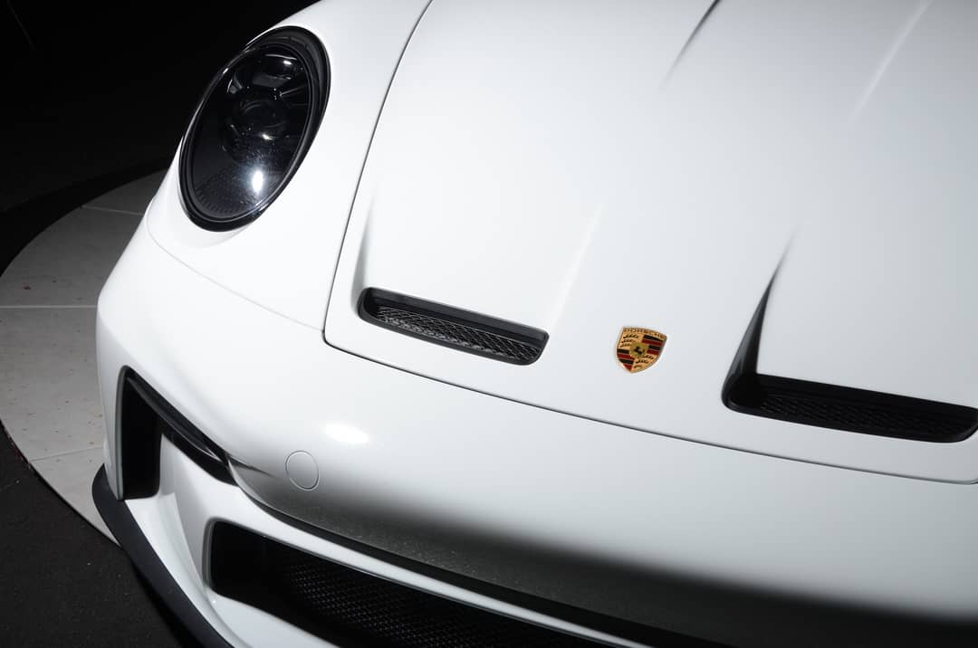 2024 Porsche 911 GT3 Touring — photo 9