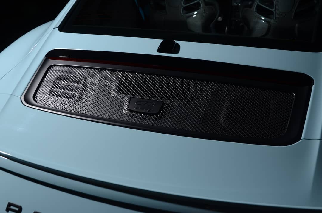 2018 Porsche 911 GT3 Touring — photo 23