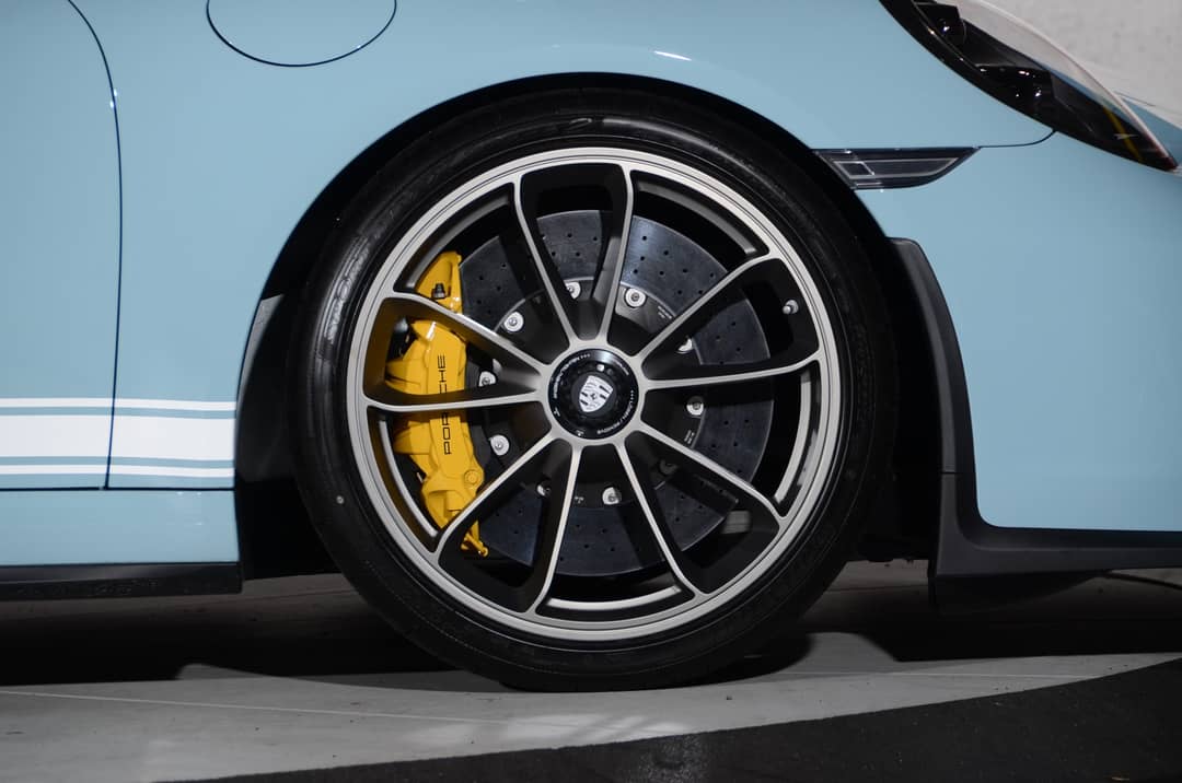 2018 Porsche 911 GT3 Touring — photo 4