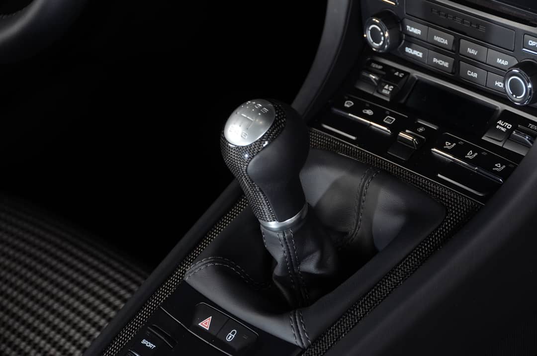 2018 Porsche 911 GT3 Touring — photo 41