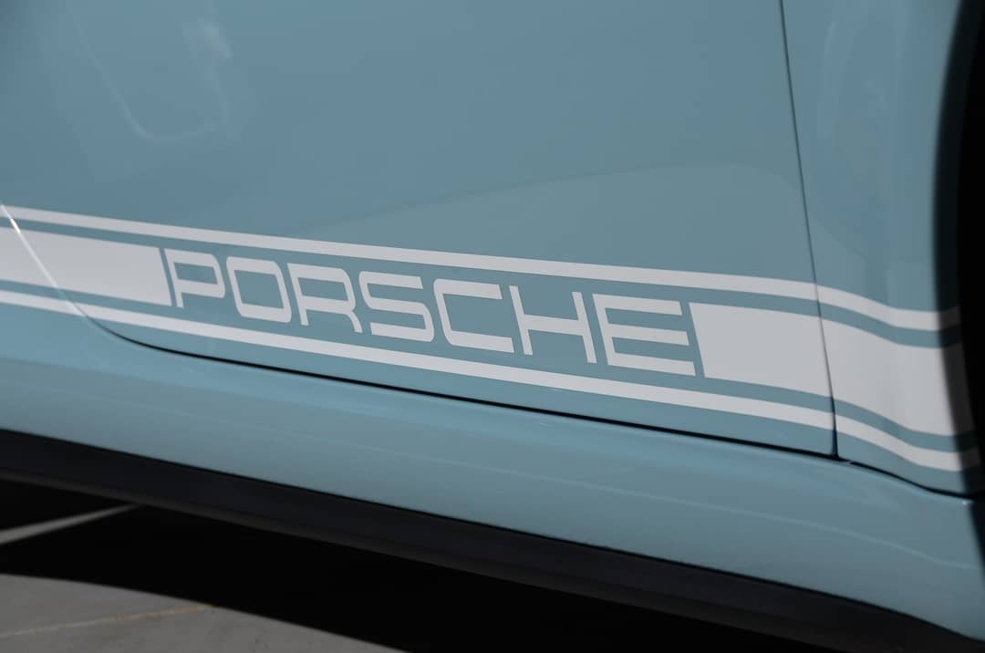2018 Porsche 911 GT3 Touring — photo 9