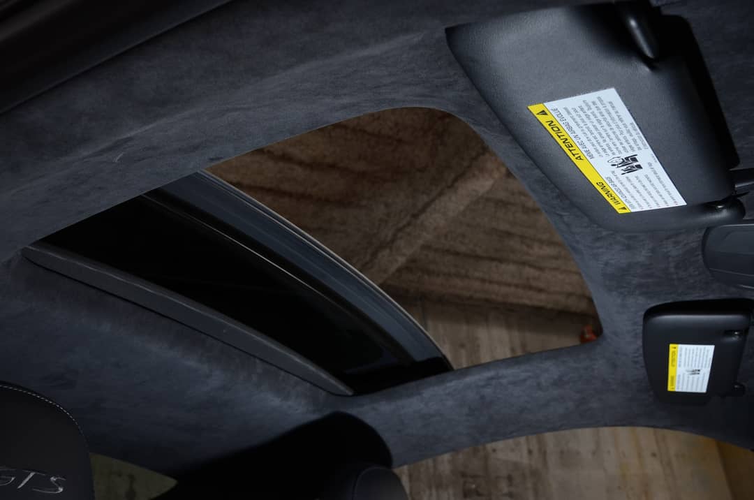 2016 Porsche 911 Carrera GTS — photo 11