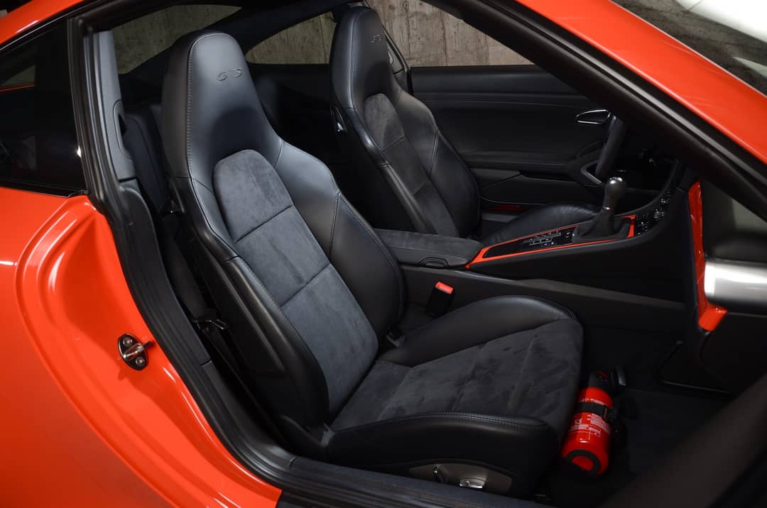 2016 Porsche 911 Carrera GTS — photo 15