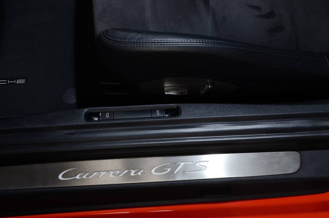 2016 Porsche 911 Carrera GTS — photo 22