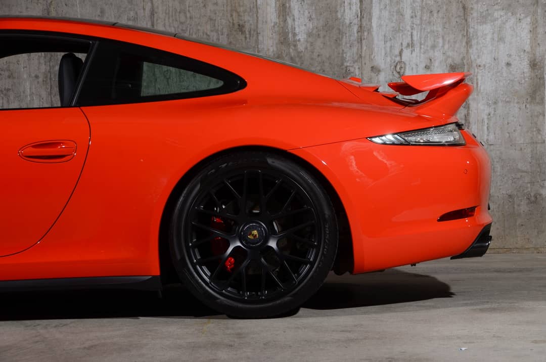 2016 Porsche 911 Carrera GTS — photo 32