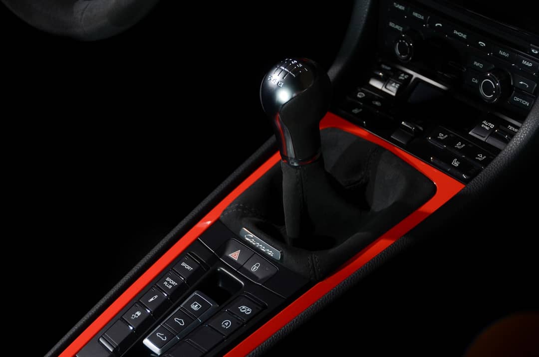 2016 Porsche 911 Carrera GTS — photo 33