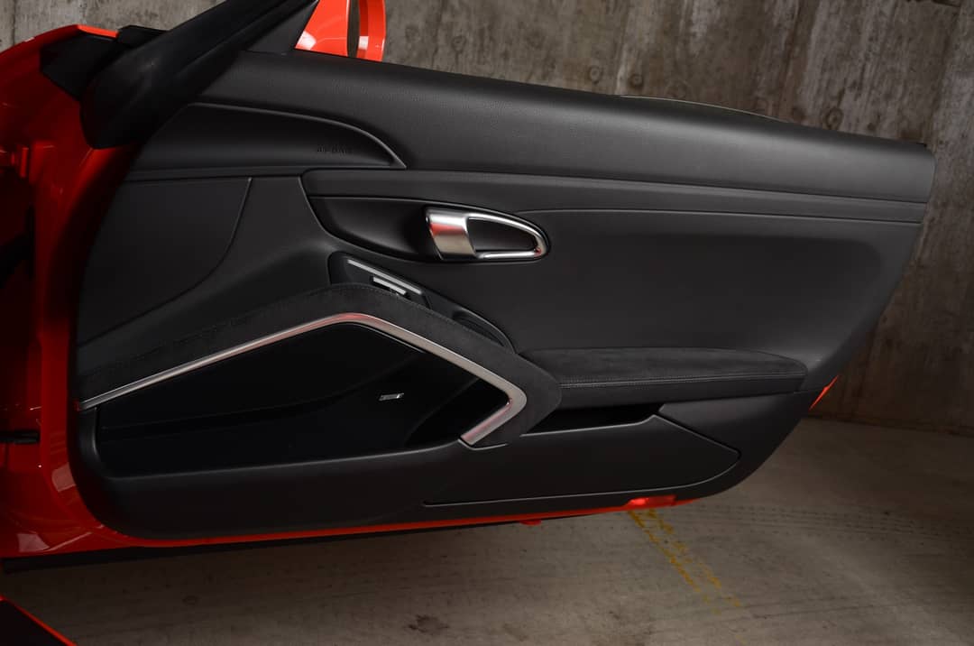 2016 Porsche 911 Carrera GTS — photo 47