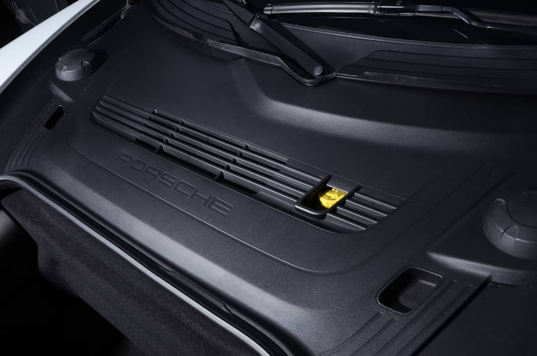 2016 Porsche 911 Targa 4 GTS — photo 12