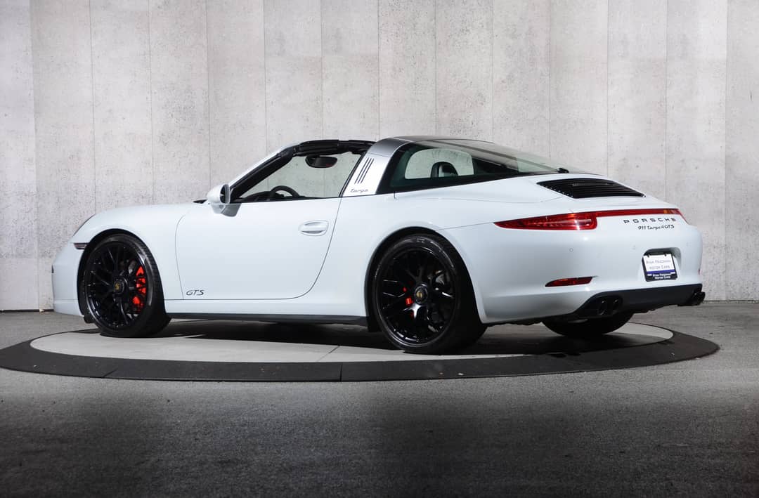 2016 Porsche 911 Targa 4 GTS — photo 20