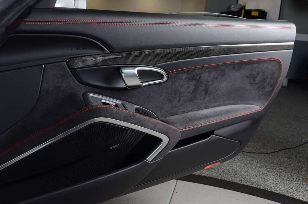 2016 Porsche 911 Targa 4 GTS — photo 36