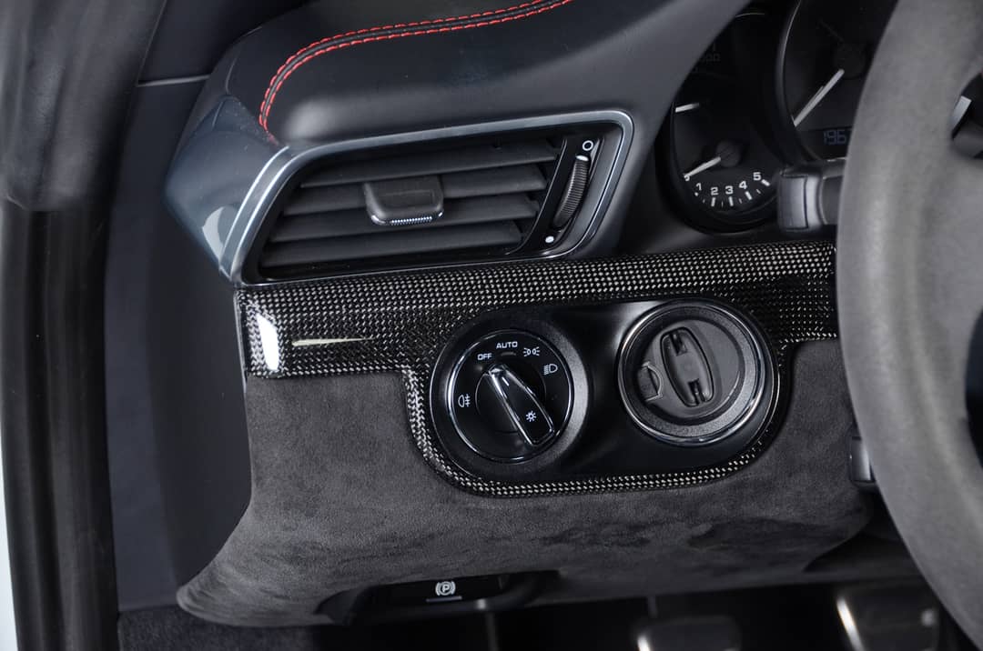 2016 Porsche 911 Targa 4 GTS — photo 45