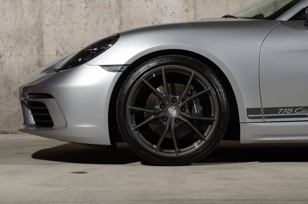 2021 Porsche 718 Cayman T — photo 25