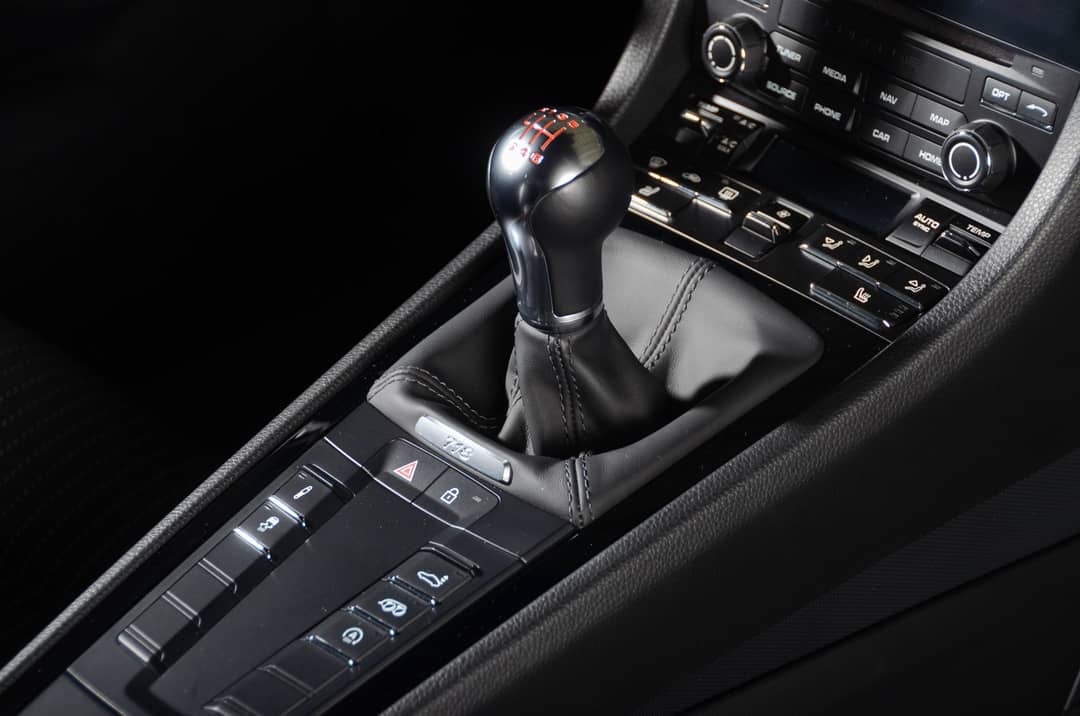 2021 Porsche 718 Cayman T — photo 42