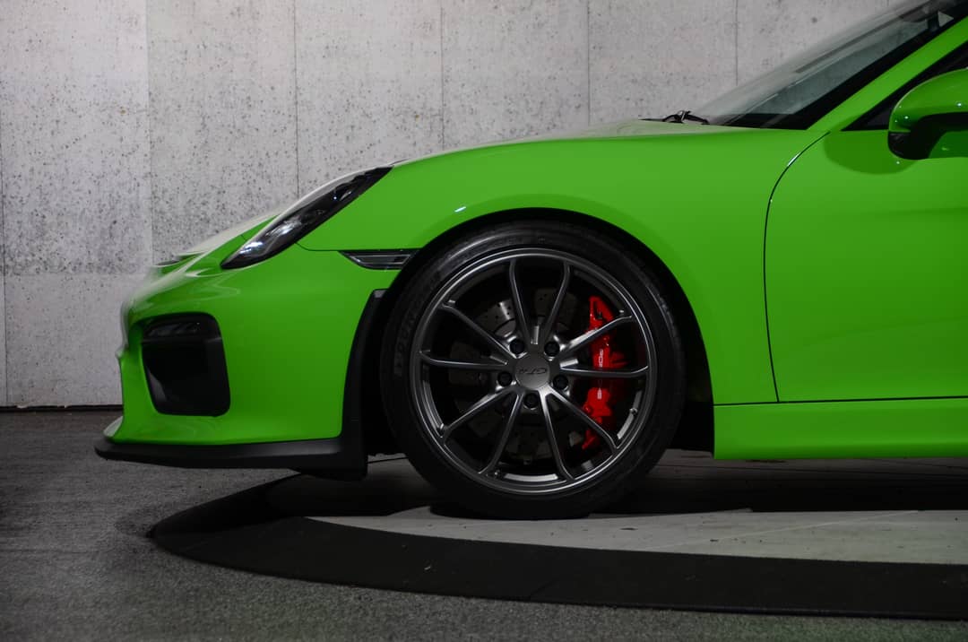 2016 Porsche Cayman GT4 — photo 14