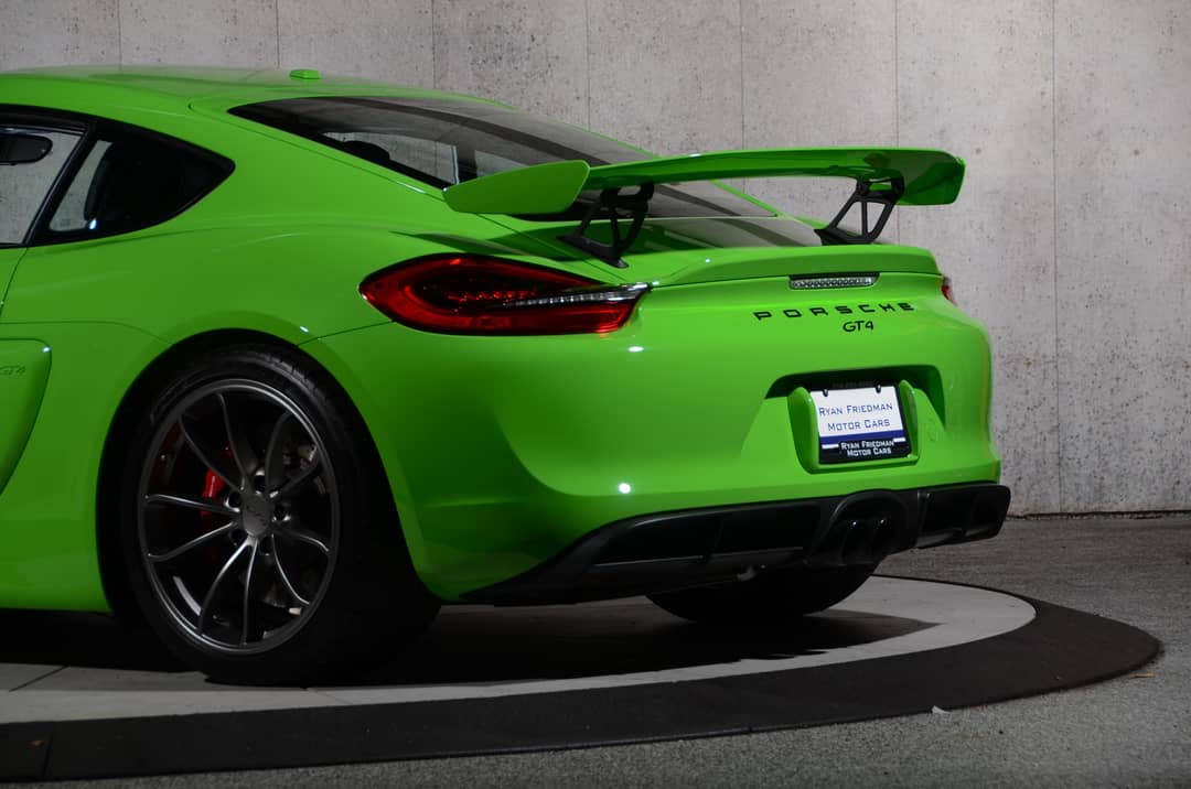 2016 Porsche Cayman GT4 — photo 19