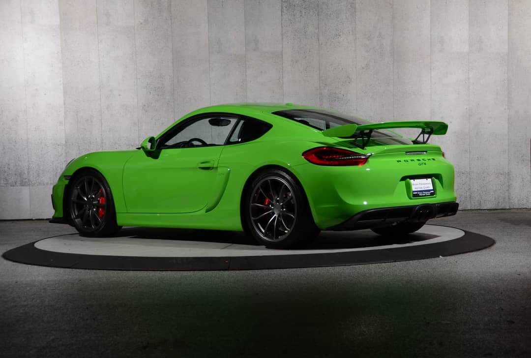 2016 Porsche Cayman GT4 — photo 20