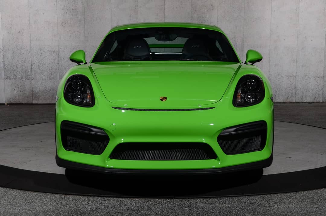 2016 Porsche Cayman GT4 — photo 8