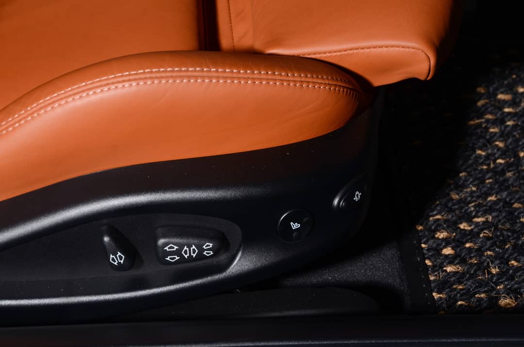 2002 BMW M3 — photo 32