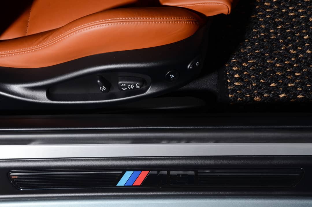 2002 BMW M3 — photo 33