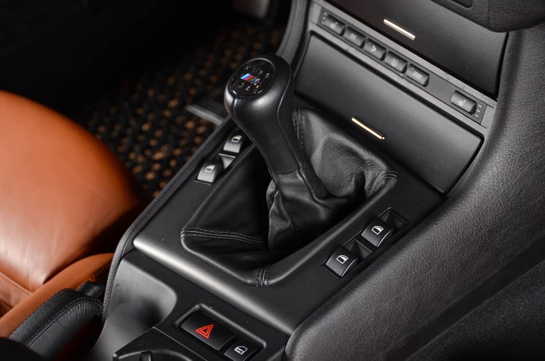 2002 BMW M3 — photo 35