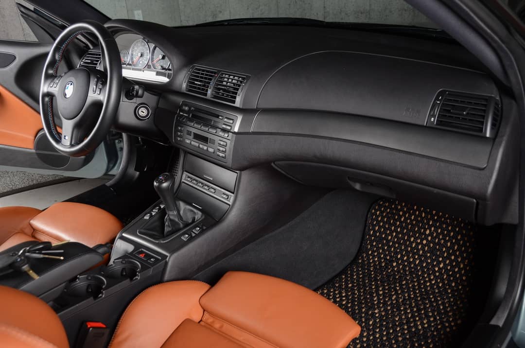 2002 BMW M3 — photo 36