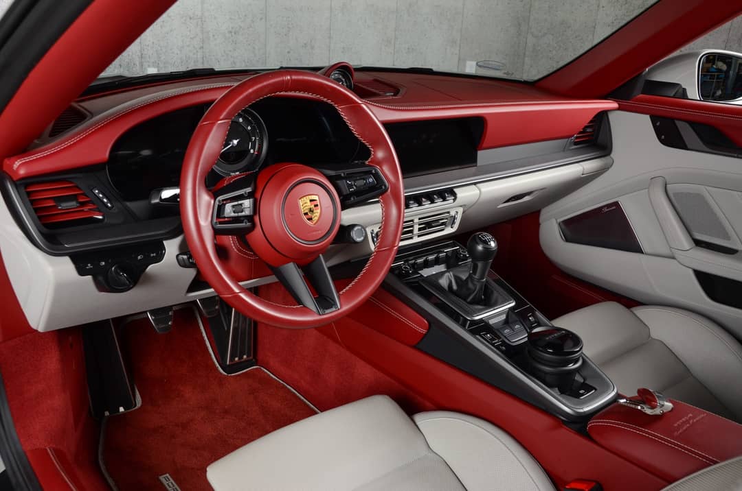 2022 Porsche 911 Targa 4S — photo 49