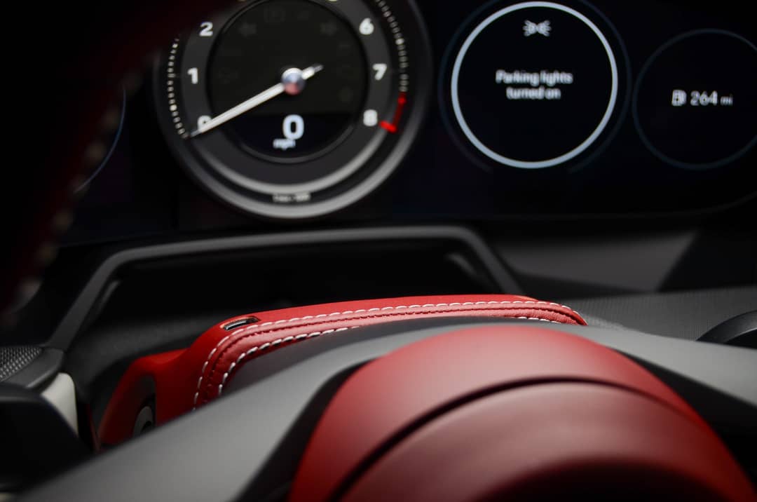 2022 Porsche 911 Targa 4S — photo 63