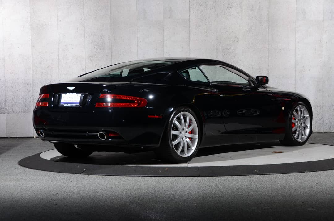 2005 Aston Martin DB9 — photo 30