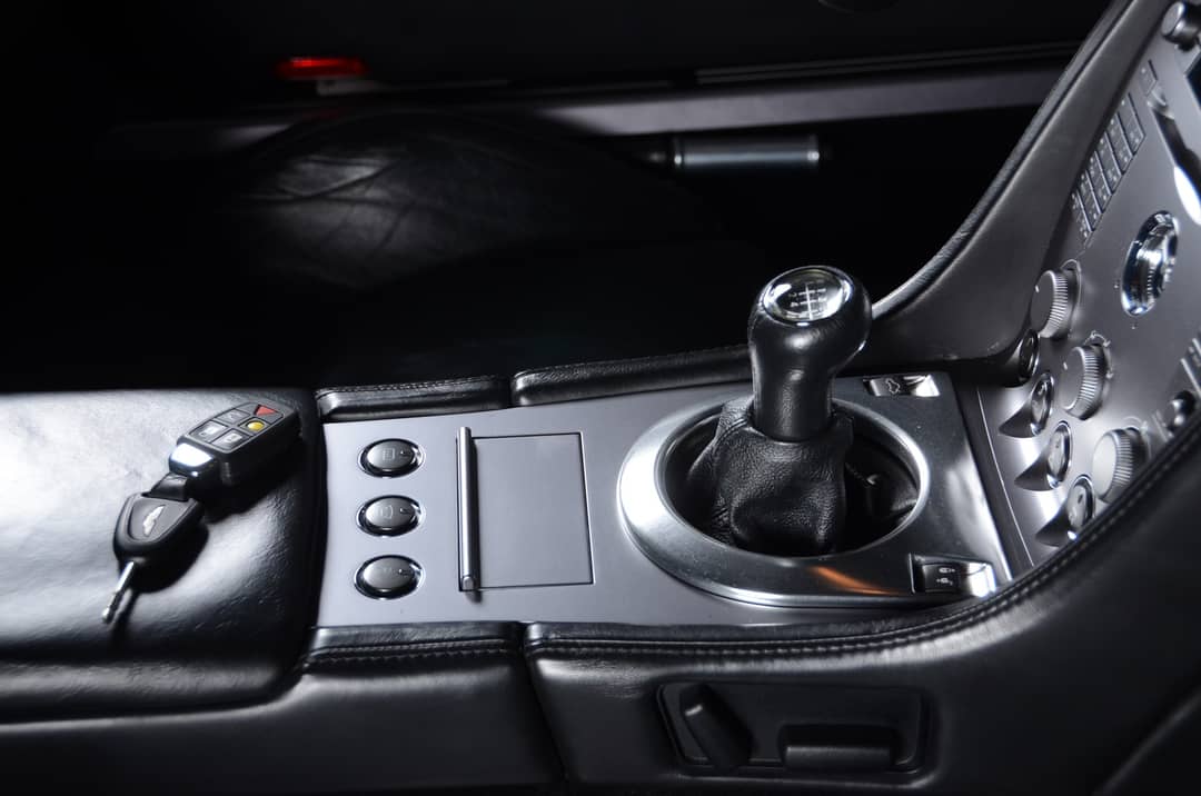 2005 Aston Martin DB9 — photo 35
