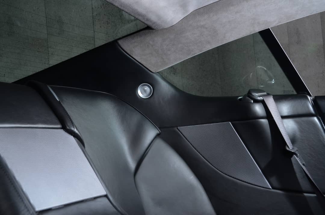 2005 Aston Martin DB9 — photo 53