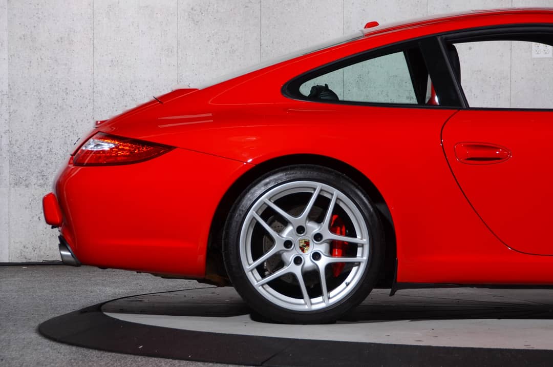 2010 Porsche 911 Carrera S — photo 2