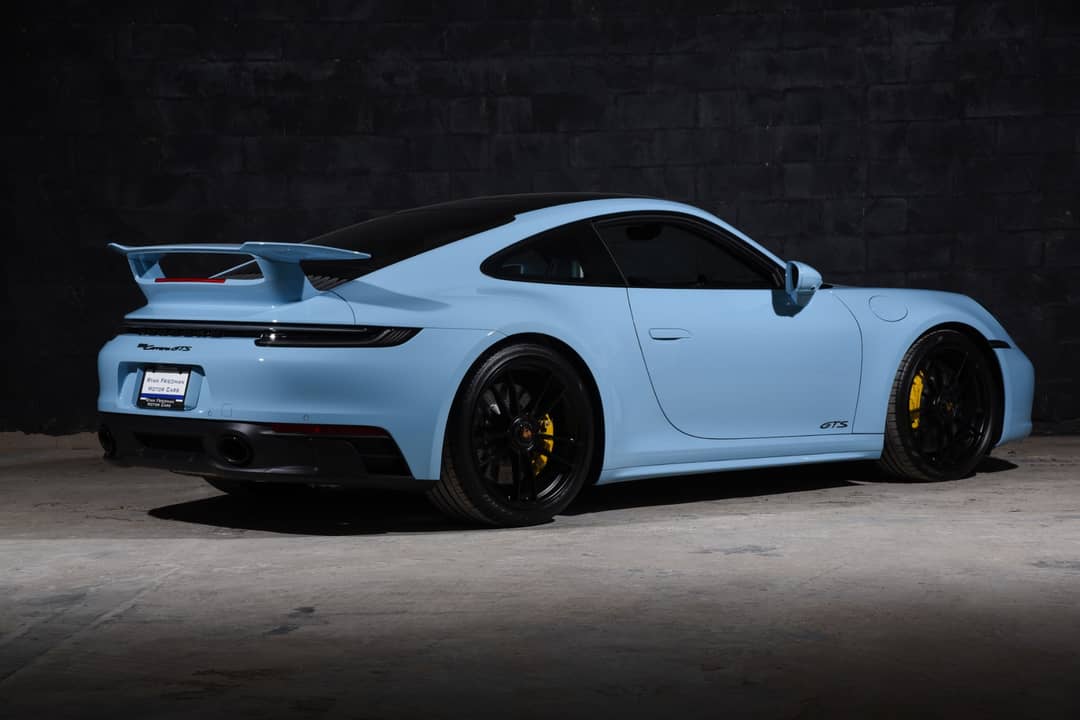2024 Porsche 911 Carrera GTS — photo 3