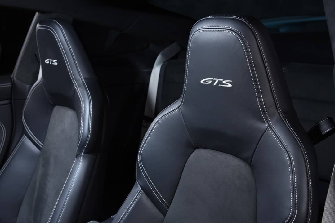 2024 Porsche 911 Carrera GTS — photo 21