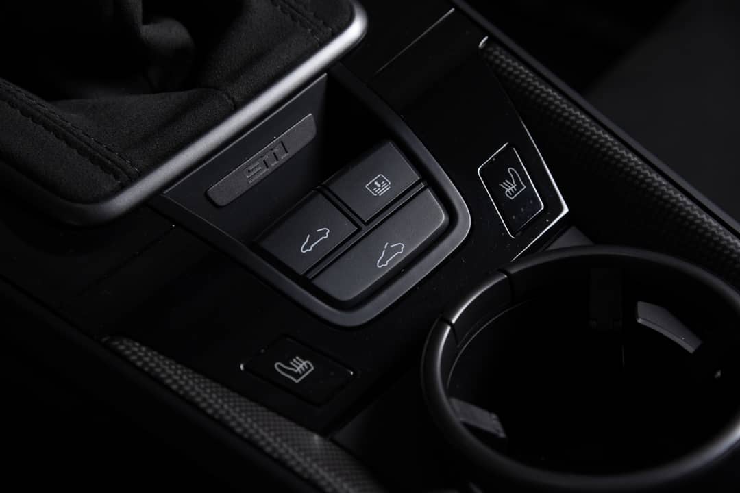 2024 Porsche 911 Carrera GTS — photo 25