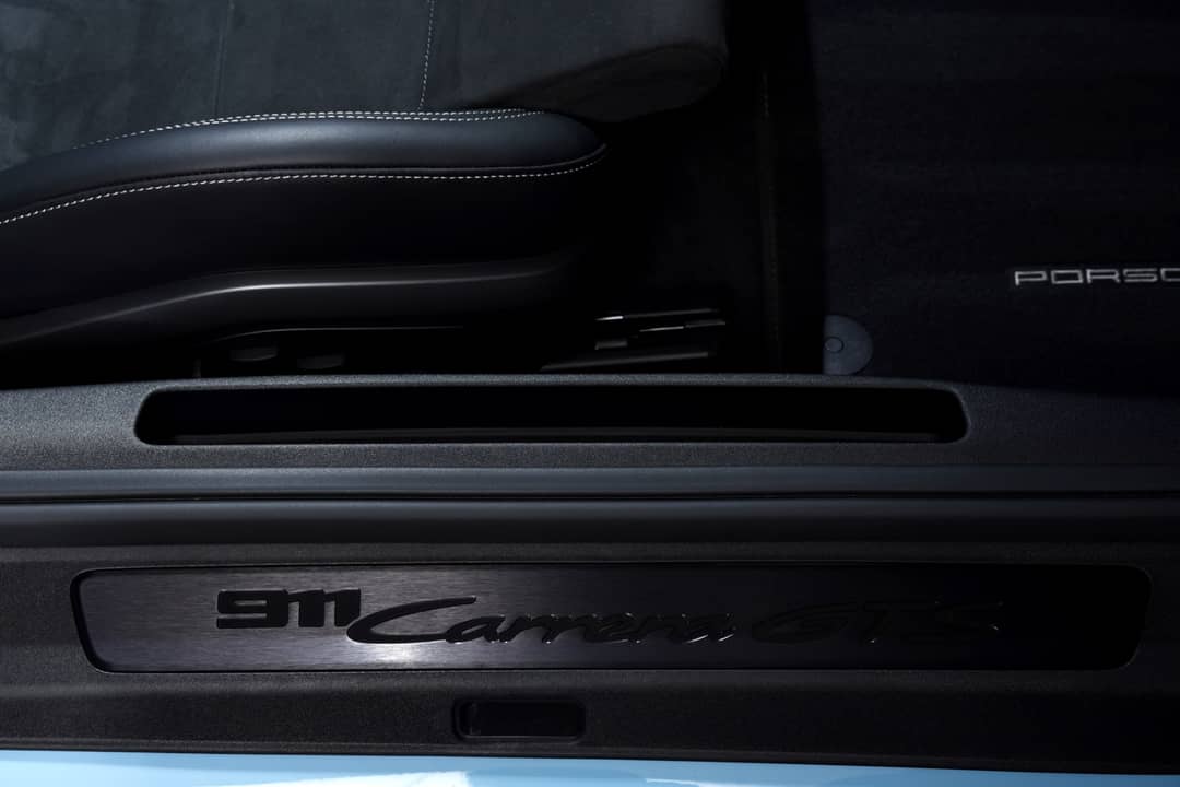 2024 Porsche 911 Carrera GTS — photo 34