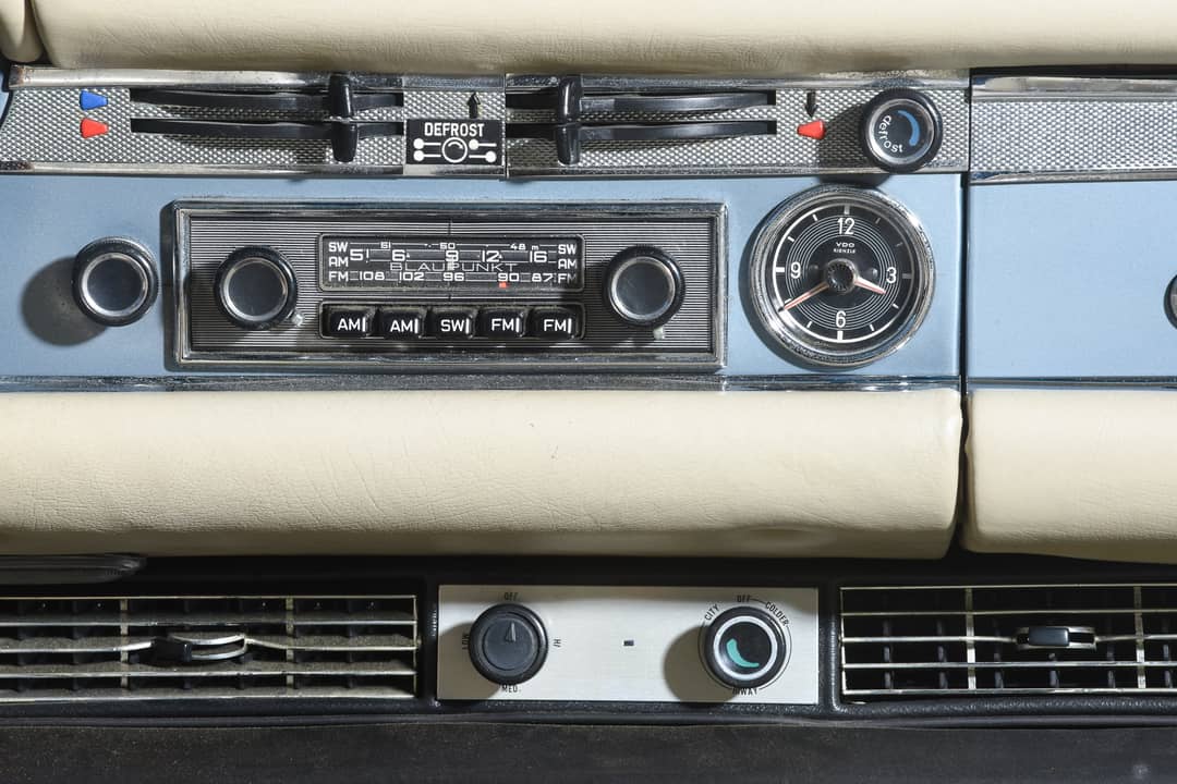 1970 Mercedes-Benz 280 SL — photo 19