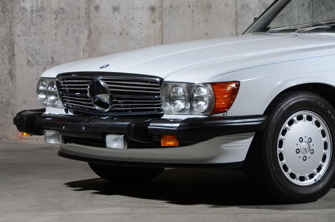 1989 Mercedes-Benz 560-Class 560 SL — photo 30