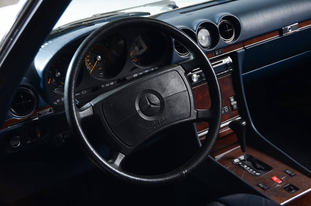 1989 Mercedes-Benz 560-Class 560 SL — photo 39